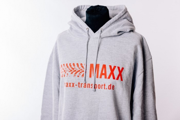 hoodie-maxx-transport